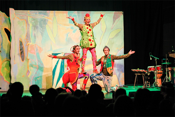 Kindertheater der Stadt Braunau mit fünf Aufführungen von Oktober bis März.